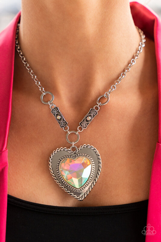 Life of the Party April 2022-Heart Full of Fabulous - Multi iridescent 