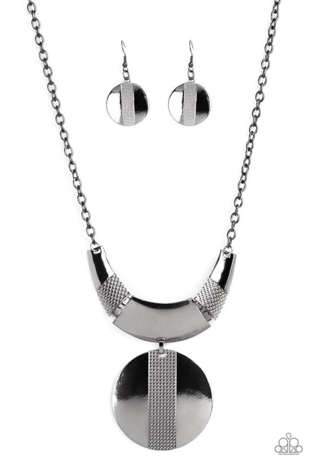 Paparazzi-Metallic Enchantress - Black (Gunmetal)