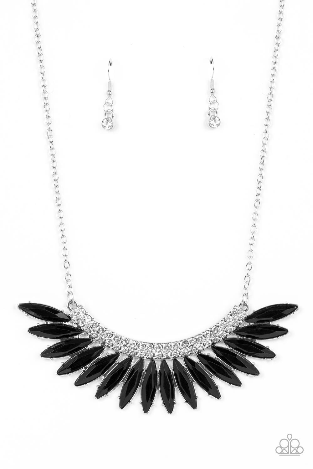 Paparazzi-Flauntable Flamboyance - Black