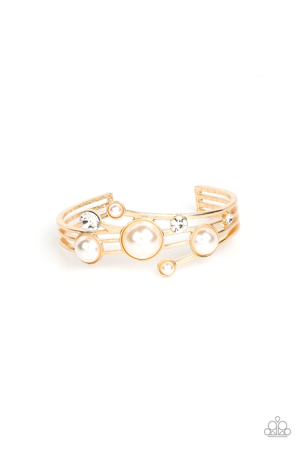 Paparazzi-Total SAIL-Out - Gold Cuff