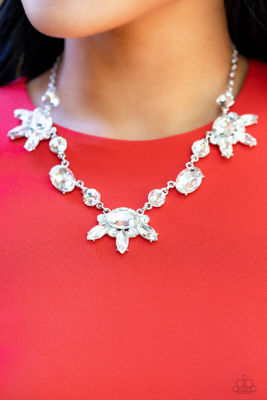 Paparazzi-GLOW-trotting Twinkle - White