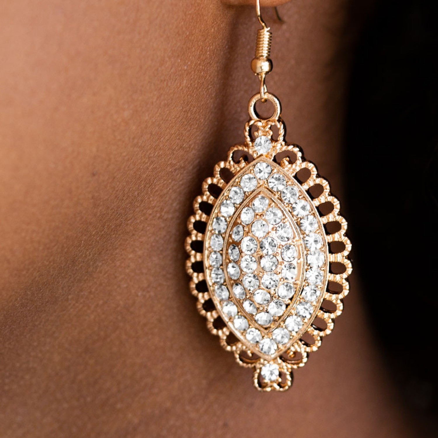 Paparazzi-Pretty Prestigious-Gold