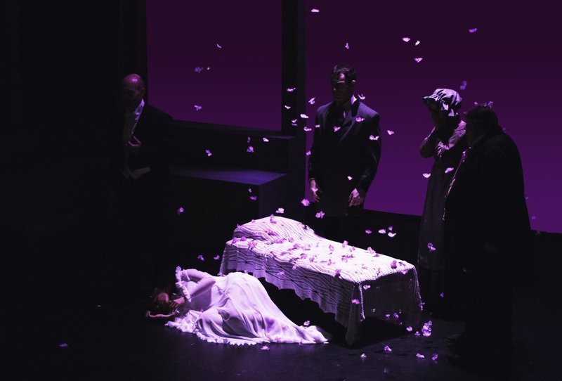 LA TRAVIATA