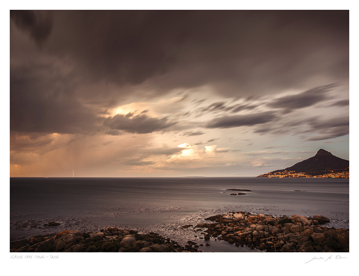 Classic Cape Town | Dusk | Samantha Lee Osner Classic Cape Town | Dusk | Samantha Lee Osner