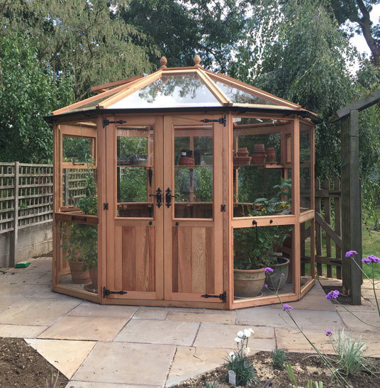 Bramshall Cedar Greenhouse 8ft 3&quot; x 10ft Decagonal