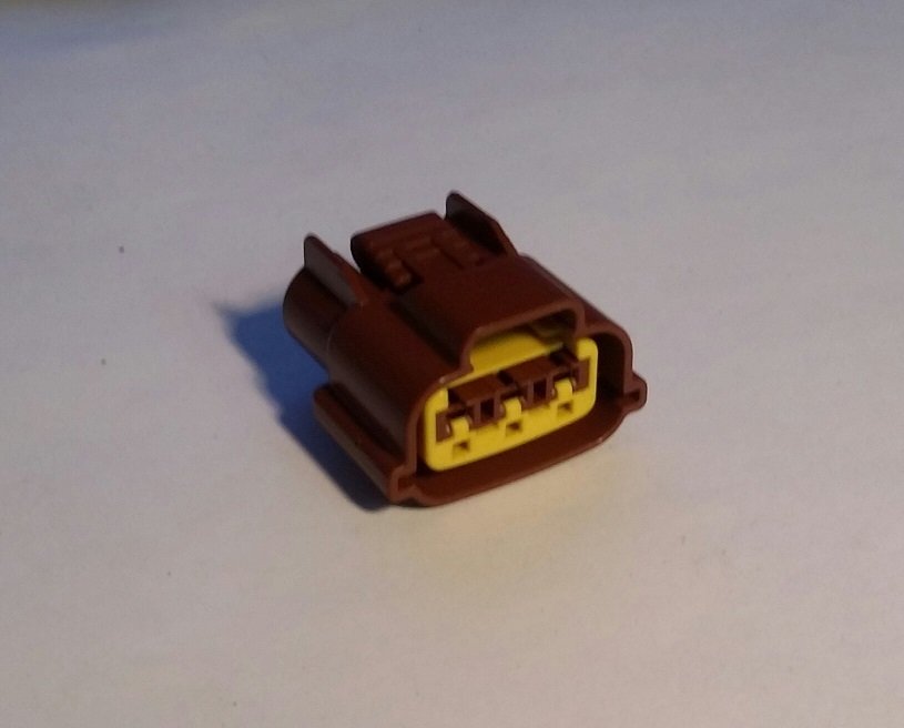 Nissan Coil Connector Female