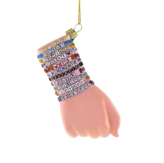 SWIFTY FRIENDSHIP BRACELETS