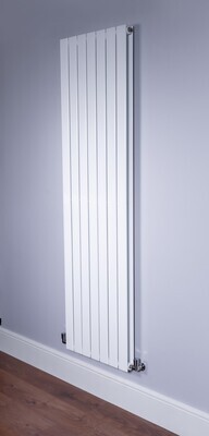 Strata Vertical Radiator