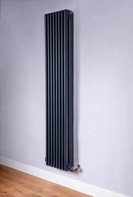 Newey Vertical Radiator