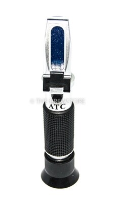 Refractometer (0 to 32% Brix scale. Wort SG: 1.000 ~ 1.120)