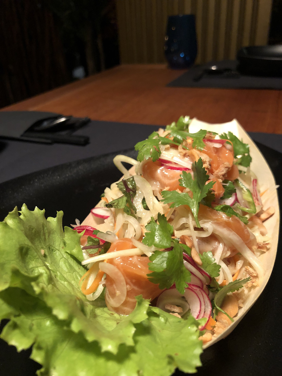 VIETNAMESE FUSION SALMON SALAD/33