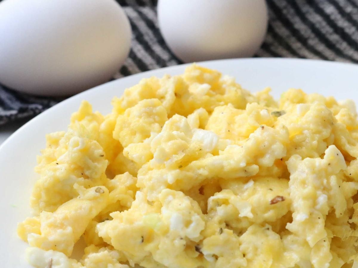 SCRAMBLED EGGS