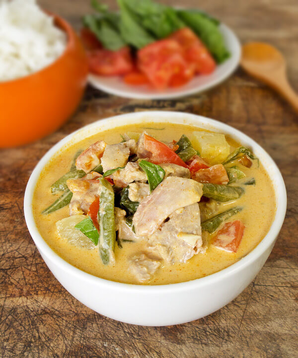THAI GREEN CURRY/70