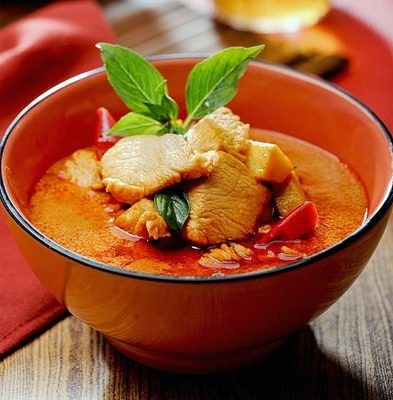 THAI RED CURRY/71