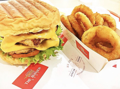 CRISPY CHICKEN BURGER