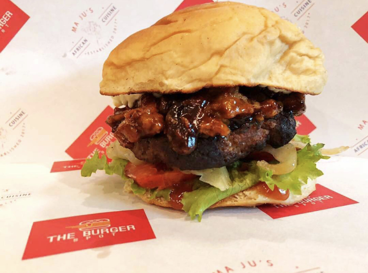 SMOKED BBQ RIB BURGER