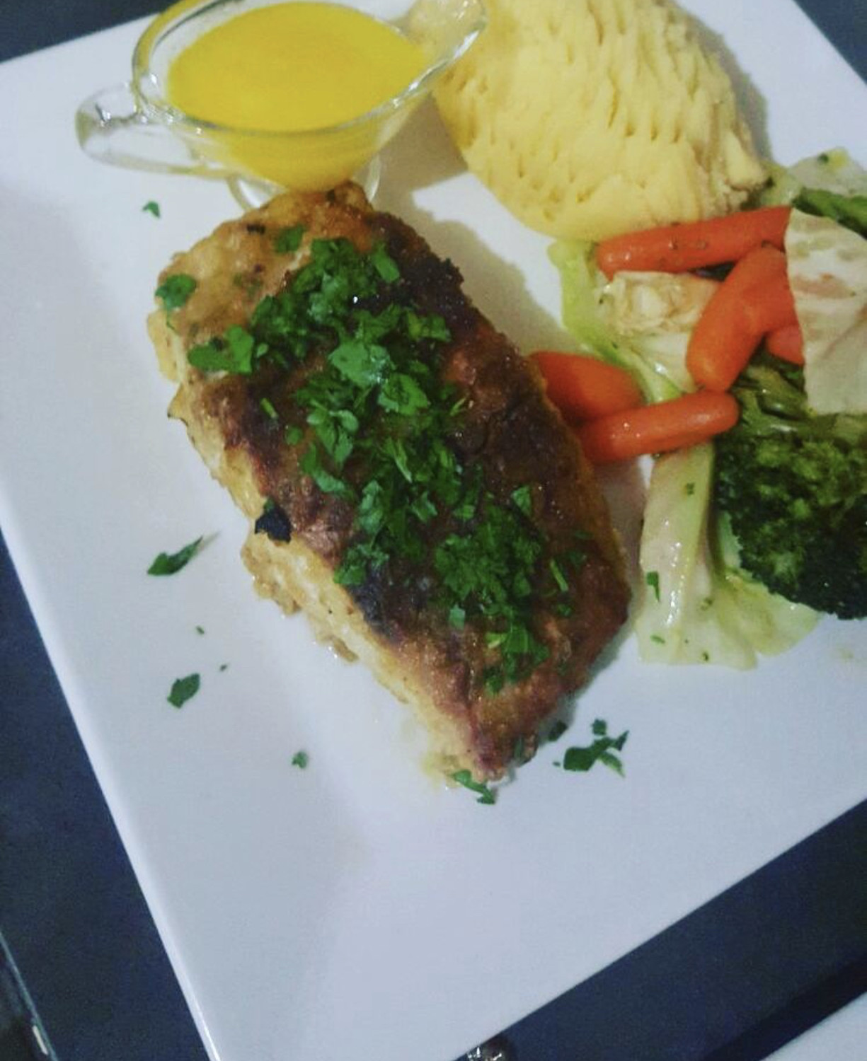 FILLET OF FISH LEMON BUTTER