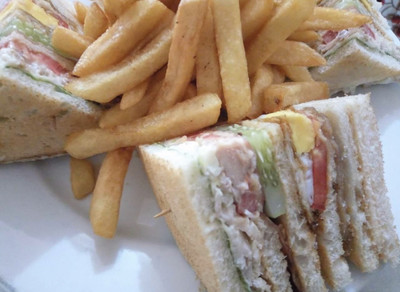 CLUB SANDWICH