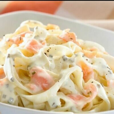 TAGLIATTELLE WITH SMOKED SALMON