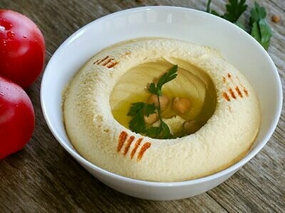 HUMMUS