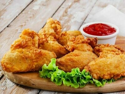 LILA&#39;S GARLIC CHICKEN WINGS SPECIAL/L