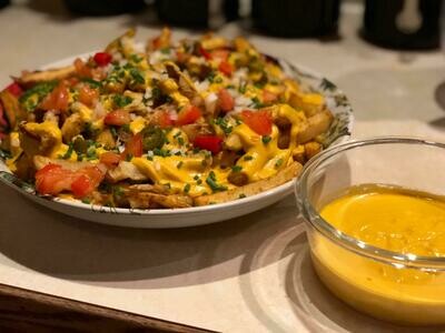LILA&#39;S VEGETARIAN FRIES SPECIAL/L