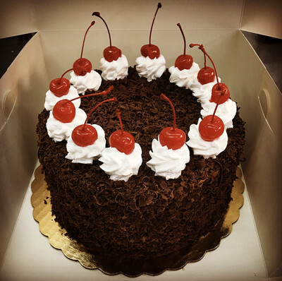 BLACK FOREST CAKE (8&quot;)