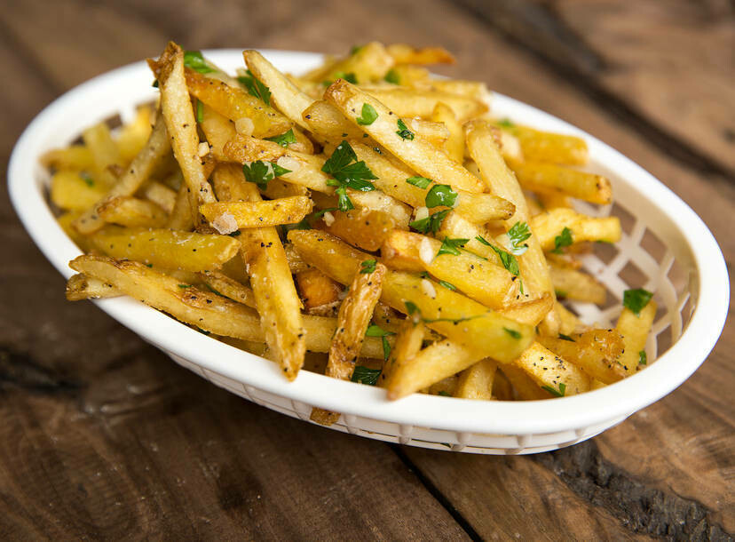GARLIC FRIES