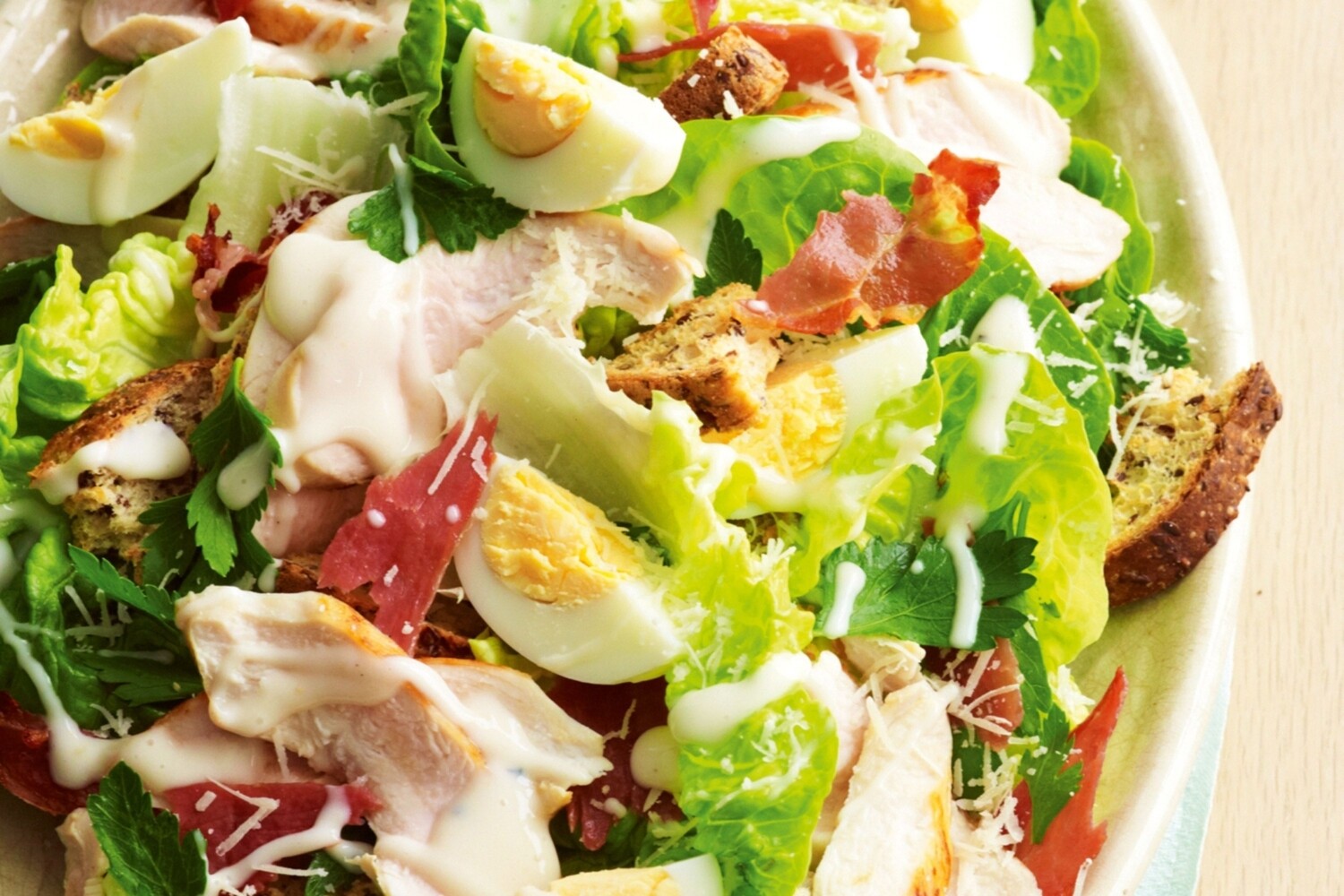 CHICKEN CAESAR SALAD