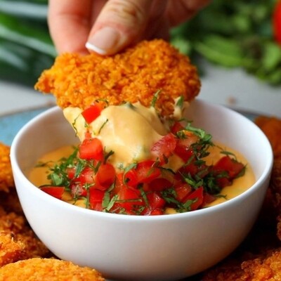 NACHO CHICKEN DIPPER