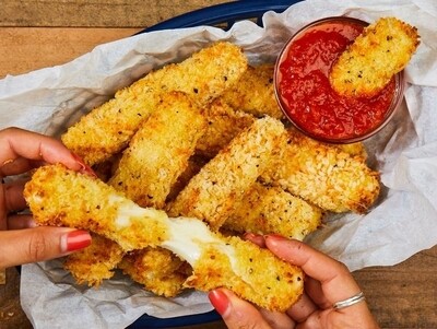 MOZZARELLA STICKS