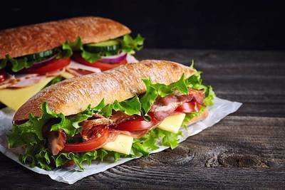 SANDWICHES AND WRAPS