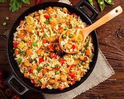 VEGETABLE FRIED RICE WITH CHICKEN