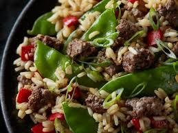 VEGETABLE FRIED RICE WITH BEEF 