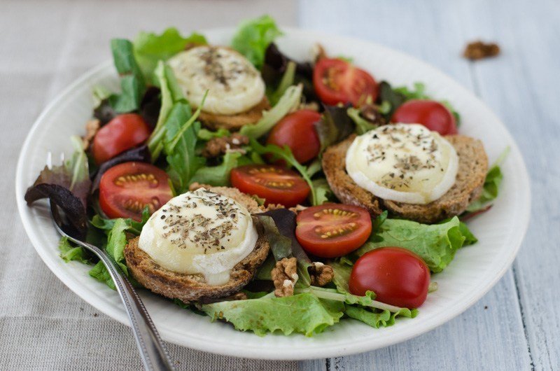 GOAT CHEESE SALAD