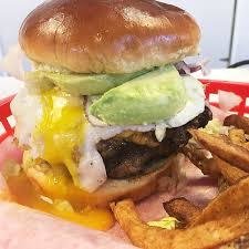 GRILLED VEGETARIAN &amp; EGG BURGER