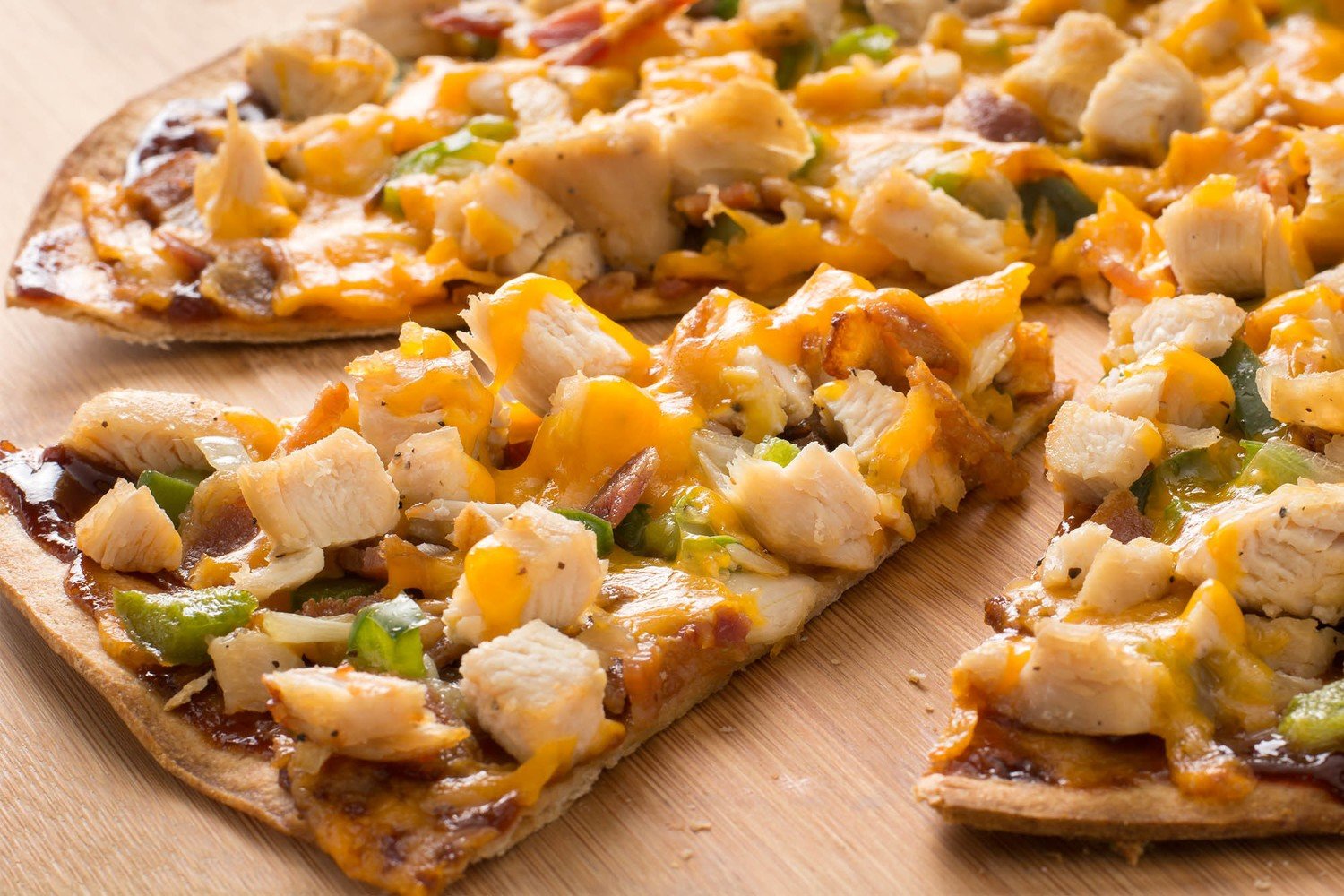BBQ CHICKEN PIZZA 