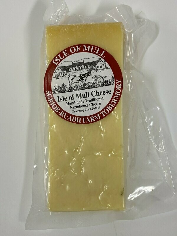 Isle of Mull Cheddar Wedge (~250g)