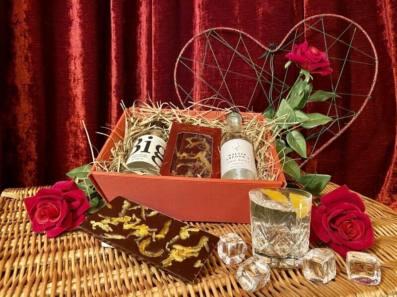 Biggar Gin & Chocolate  Hamper