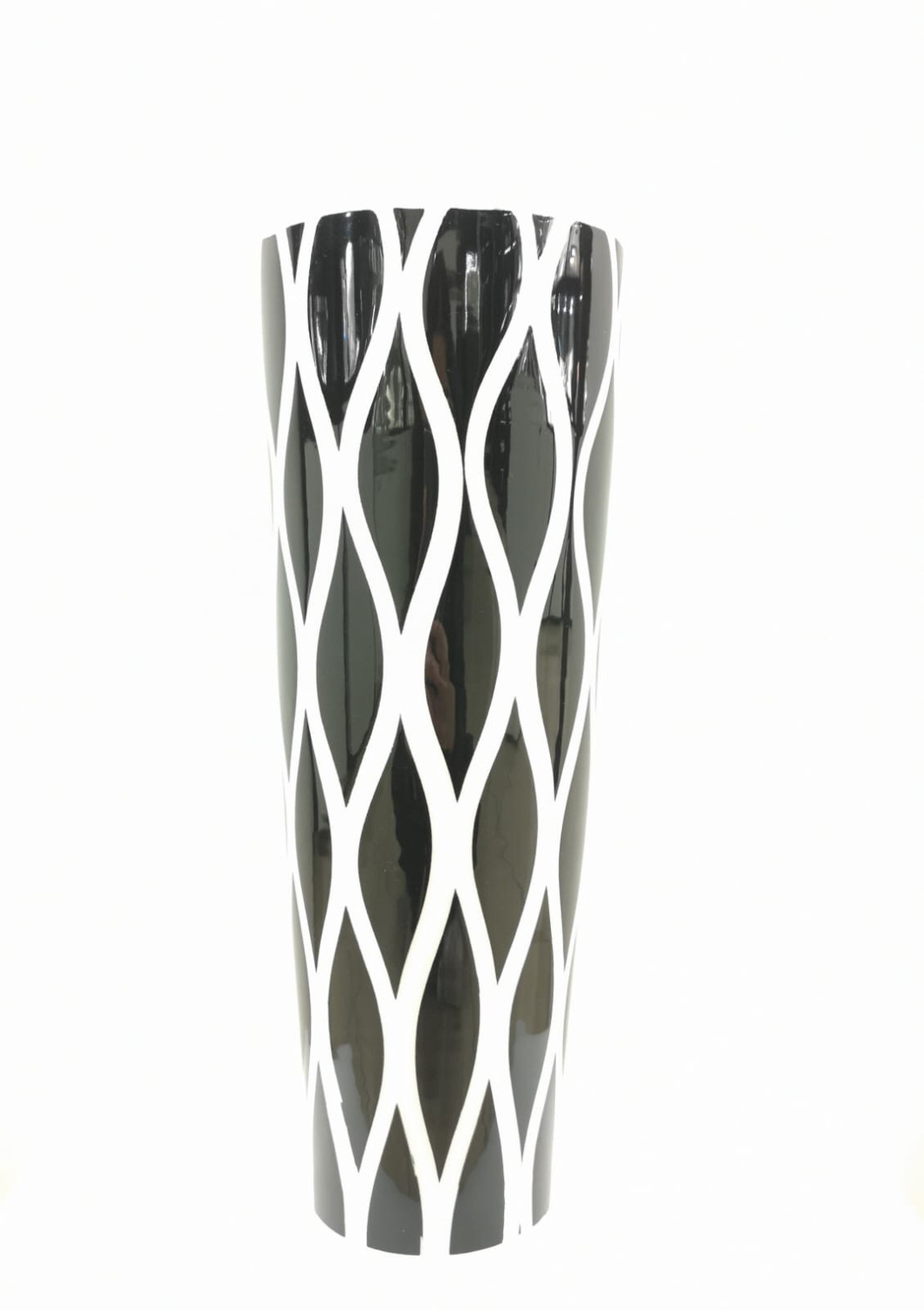 Vaso In Porcellana smaltato Nero e bianco con disegno a rete  h. 40 cm. Michielotto