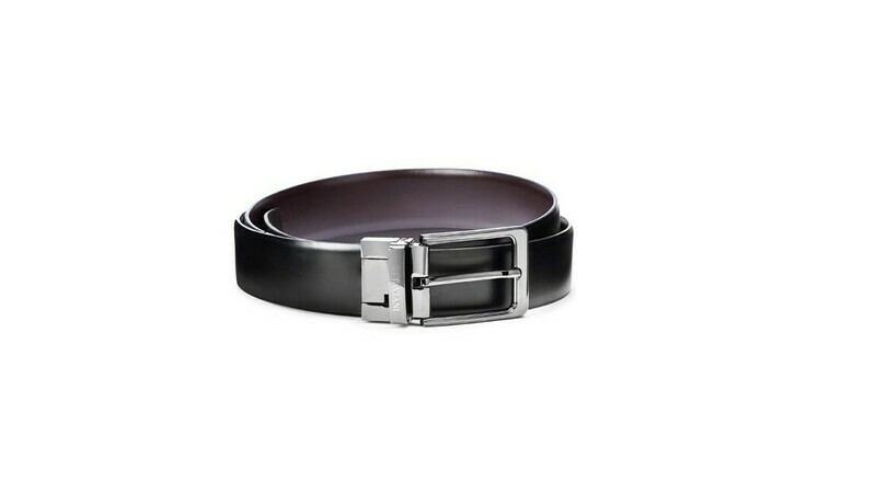 Cintura in pelle reversibile nera/marr. elegante. Cintura in pelle reversibile nera/marr. elegante.