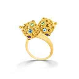 -Anello contraire in argento dorato 925° con cristalli sfaccettati. -Anello contraire in argento dorato 925° con cristalli sfaccettati.