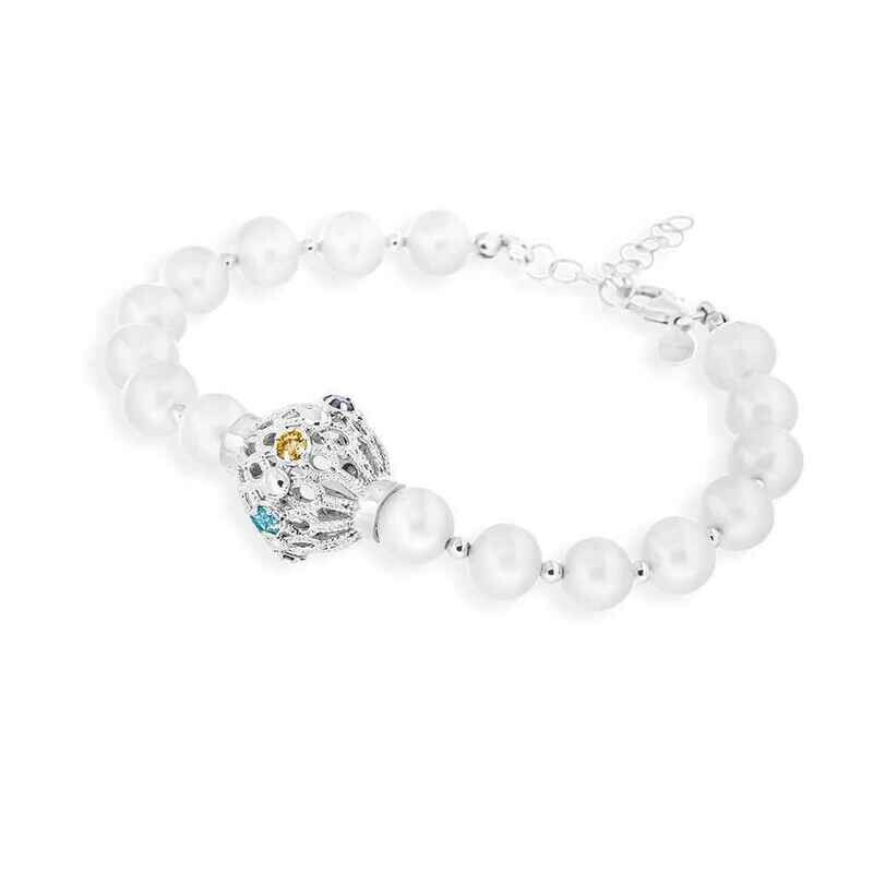 Bracciale di perle con sfera e chiusura in argento Bracciale di perle con sfera e chiusura in argento
