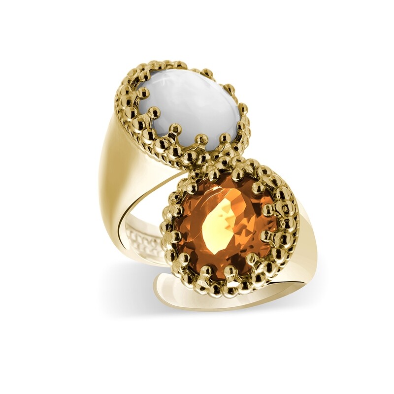 Anello in argento 925 placcato in oro con Cristallo color Topazio giallo, taglio tondo briolette e Madreperla taglio cabochon liscio Anello in argento 925 placcato in oro con Cristallo color Topazio giallo, taglio tondo briolette e Madreperla taglio cabochon liscio