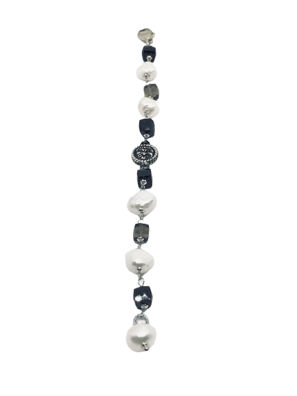 Bracciale c/monete perle e q.zo fumè  e spinello nero