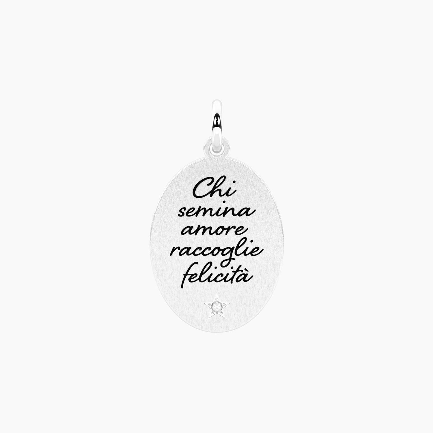 Ciondolo ovale con frase amore Kidult