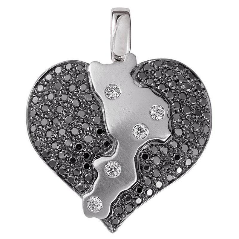 LA CALABRIA NEL CUORE, CIONDOLO GRANDE CON PAVE' ZIRCONATO NERO E CENTRALE ARGENTO + CATENINA LA CALABRIA NEL CUORE, CIONDOLO GRANDE CON PAVE' ZIRCONATO NERO E CENTRALE ARGENTO + CATENINA