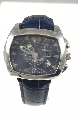 Orologio crono con datario fondo e cinturino blu