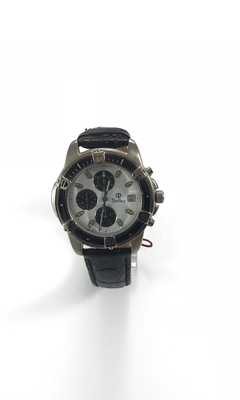 OROLOGIO CRONO IN ACCIAIO CHE N QUADRANTE BIANCO E CINTURINO IN PELLE NERA OROLOGIO CRONO IN ACCIAIO CHE N QUADRANTE BIANCO E CINTURINO IN PELLE NERA