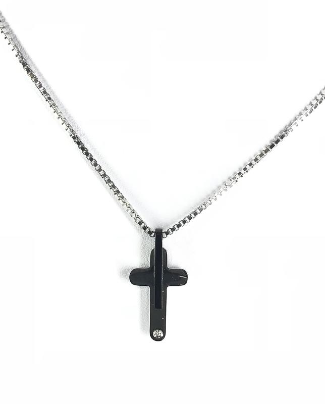 GIROCOLLO CON CROCE PIÙ AGATA NERA E ZIRCONE. Ref.SKO03 GIROCOLLO CON CROCE PIÙ AGATA NERA E ZIRCONE. Ref.SKO03